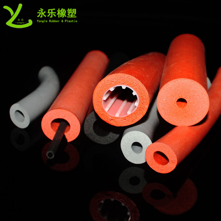 硅膠發(fā)泡管，耐高溫發(fā)泡硅膠管，保溫發(fā)泡硅膠管