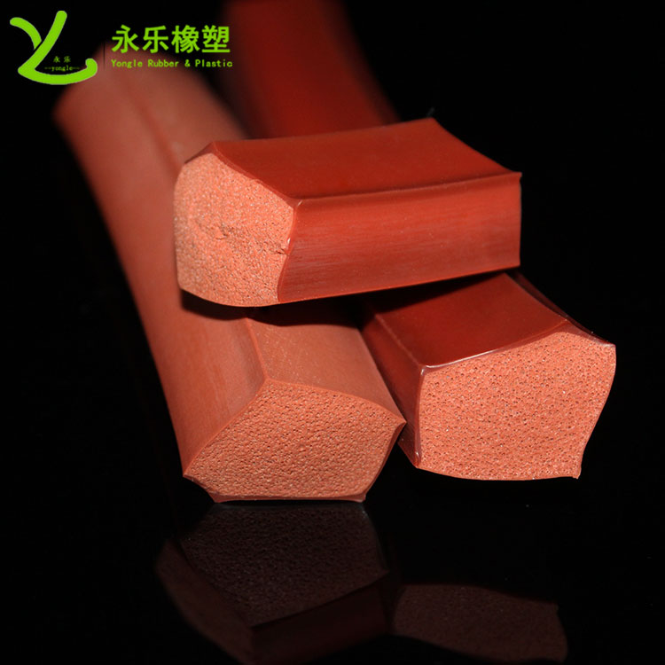 擠出復(fù)合發(fā)泡硅膠條，耐高溫復(fù)合發(fā)泡硅膠條，耐老化復(fù)合發(fā)泡硅膠條